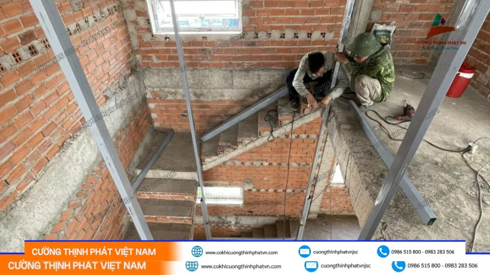 Quy Trình Lắp Đặt Thang Máy Tải Hàng & Thiết Kế Chuẩn Kỹ Thuật (Từ A–Z)