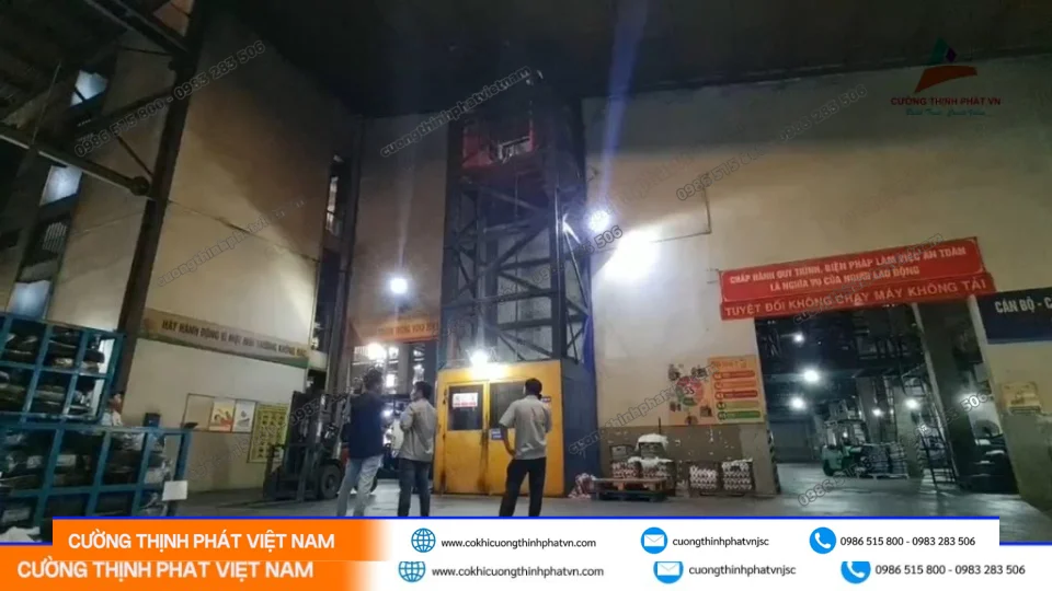 Sửa thang tải hàng