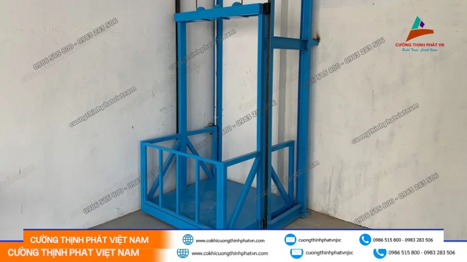 Thang Máy Tải Hàng 200kg