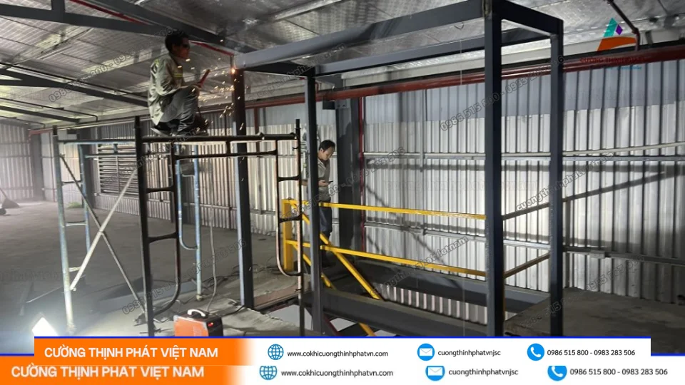 Thi Công Lắp Đặt Thang Máy Tải Hàng