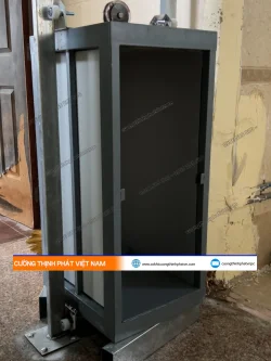 Dự án lắp đặt thang tời hàng 80kg cho công ty Kiến Xanh tại Bùi Viện, Quận 1