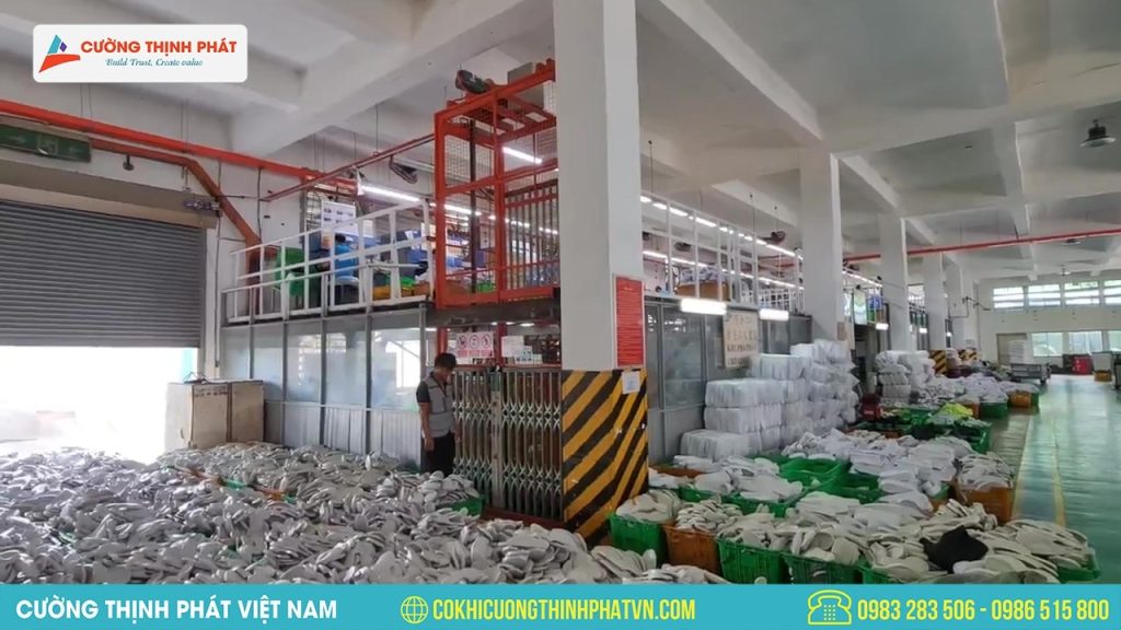 Thang Máy Tải Hàng 300kg - Thang máy tải hàng nhỏ gọn tải trọng 300KG