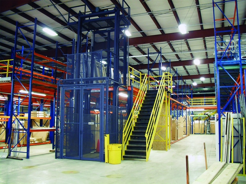 Giải pháp vận chuyển công nghiệp với Thang Máy Tải Hàng 2 tấn Cường Thịnh Phát Elevator