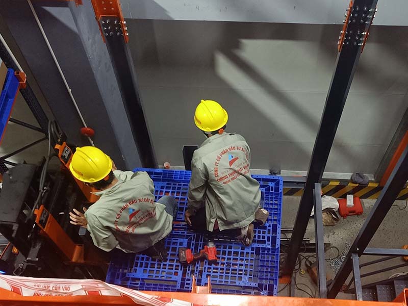 Lắp đặt, Sửa chữa & Bảo trì thang máy công nghiệp tận nơi tại Đà Nẵng